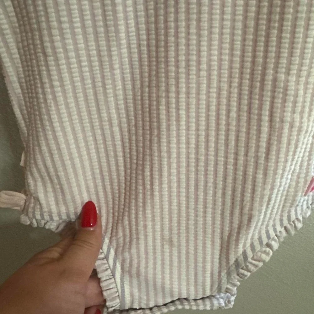 Ruffle butts swim suit